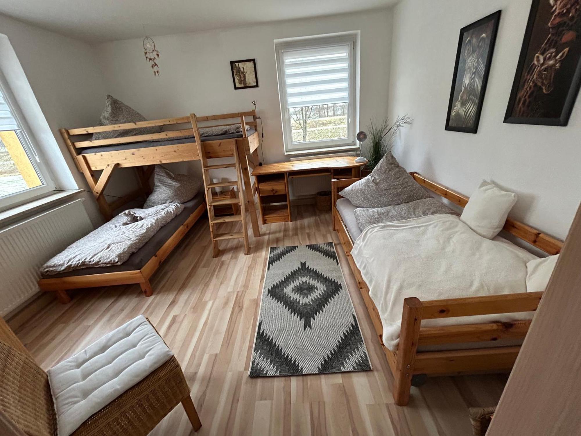 Gelbes Haus Seenland Ferienwohnungen Xl Elsterheide Kültér fotó